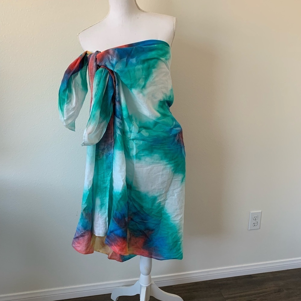 Sarong - Picture 2 of 5